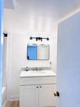 1401 Alcott St, Unit 1R in Philadelphia, PA - Foto de edificio - Building Photo