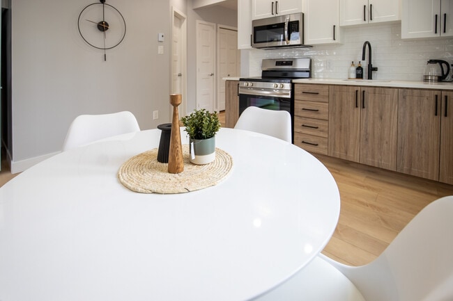 248 Rue Notre-Dame-de-l'île in Gatineau, QC - Building Photo - Building Photo