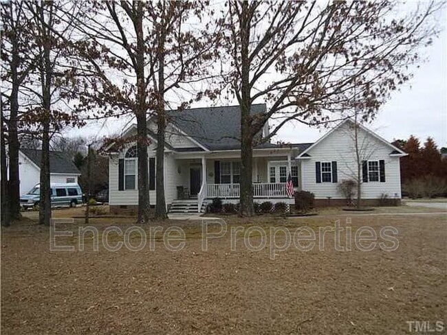 property at 1008 Elmsleigh Way