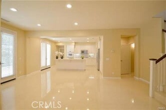 172 Sanctuary in Irvine, CA - Building Photo - Building Photo