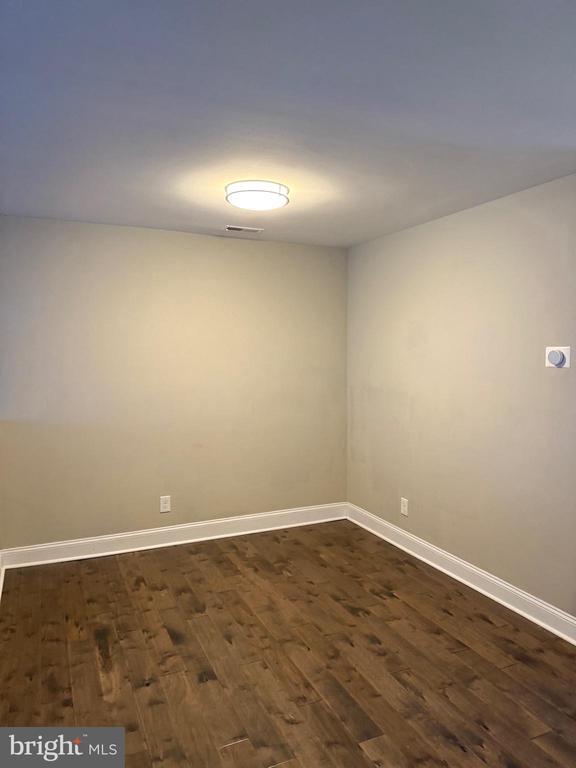 property at 313 Fountain Hall Ct