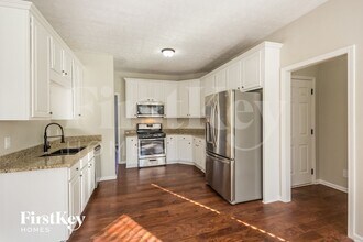 3511 Wellsley Dr in Powder Springs, GA - Building Photo - Building Photo