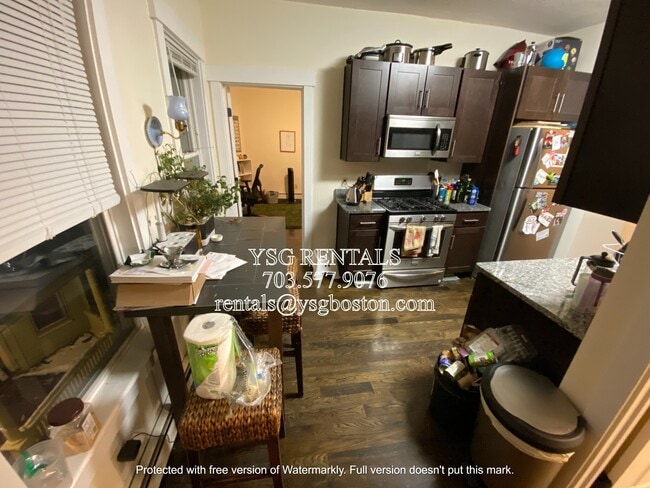 4 Romar Ter, Unit 2 in Boston, MA - Building Photo - Building Photo