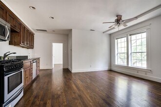 836 N Madison Ave in Dallas, TX - Building Photo - Building Photo