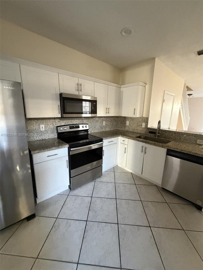 property at 2070 Madeira Dr