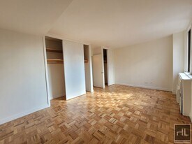 East 79th Street, Unit PHWOO in New York, NY - Building Photo