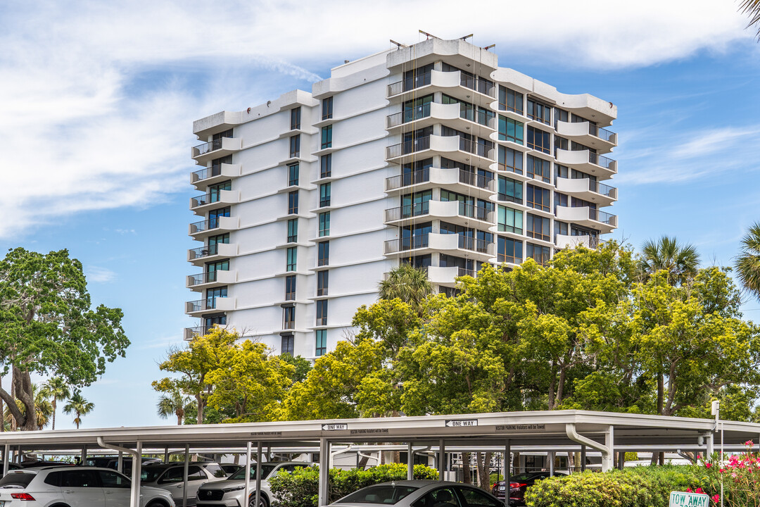 Prelude 80 Condominium in Clearwater, FL - Foto de edificio