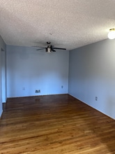 212 Matthews Drive in Newark, NJ - Building Photo - Building Photo