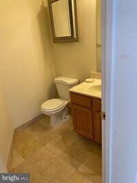 405 N Charles St photo'