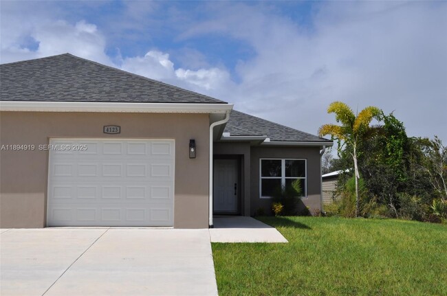 property at 4123 Mandarin Rd