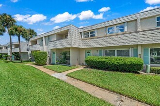 413 Blue Jay Ln in Satellite Beach, FL - Building Photo - Building Photo