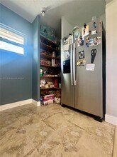 807 NE 214th Ln in Miami, FL - Building Photo - Building Photo