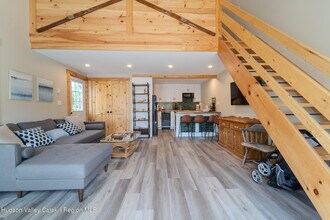 52 Rte 65A in Hensonville, NY - Building Photo - Building Photo
