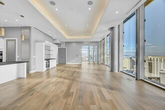 3726 S Las Vegas Blvd in Las Vegas, NV - Foto de edificio - Building Photo