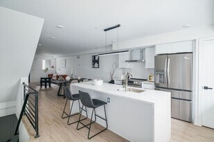 2611 E Boston St in Philadelphia, PA - Building Photo