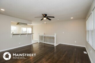 721 N Sunset Dr in Independence, MO - Foto de edificio - Building Photo