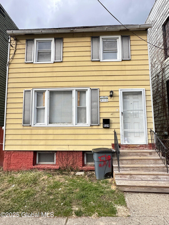 519 Washington Ave in Albany, NY - Foto de edificio