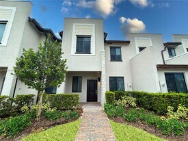 949 NE 211th St in North Miami Beach, FL - Building Photo