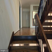 10612 Crossing Creek Rd in Potomac, MD - Building Photo - Building Photo