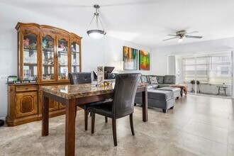 7600 NW 4th Pl in Margate, FL - Building Photo - Building Photo