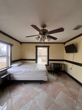 13013 Columbine Ln in Houston, TX - Building Photo - Building Photo