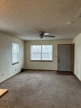 810 E Jackson St in Pittsburg, KS - Building Photo - Building Photo