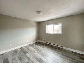 Boxwood Place in Sault Ste Marie, ON - Building Photo - Building Photo