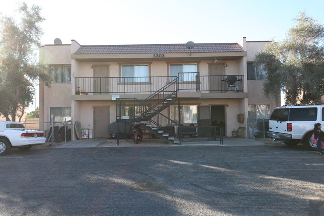 Sierra Baja in Las Vegas, NV - Foto de edificio - Building Photo