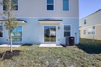 46 Oarsman Xing Dr in St. Augustine, FL - Foto de edificio - Building Photo