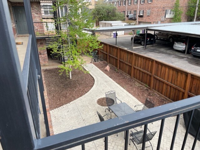 30 N Emerson St in Denver, CO - Building Photo