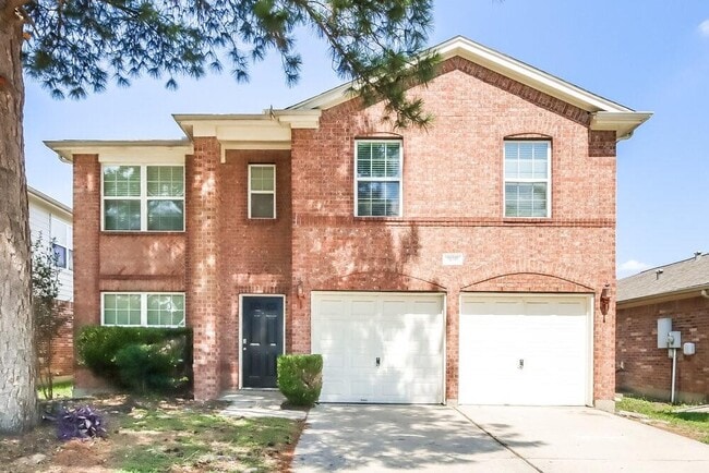 property at 19119 Royal Isle Dr