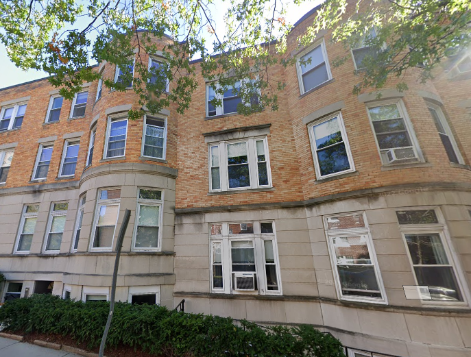 21 Fairbanks St, Unit 33 in Brookline, MA - Building Photo