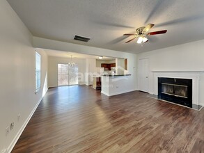 7 Fritzsimons Ct, Unit Floor Plan 1 in Greer, SC - Foto de edificio - Building Photo