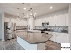 26107 N 121st Ave in Peoria, AZ - Foto de edificio - Building Photo