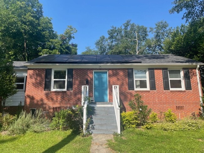property at 709 Elm Ave