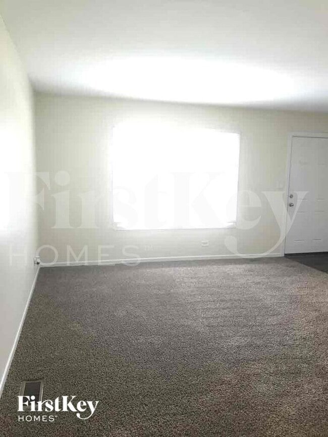 1493 Glen Ellyn Rd in Glendale Heights, IL - Building Photo - Building Photo