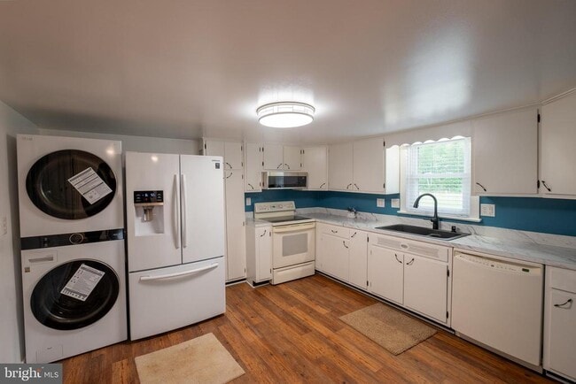 12475 Rock Point Rd in Newburg, MD - Building Photo - Building Photo