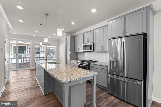 16105 Connors Wy in Derwood, MD - Building Photo - Building Photo