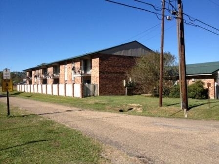 Rosewood Apartment Homes in Sunset, LA - Building Photo - Building Photo