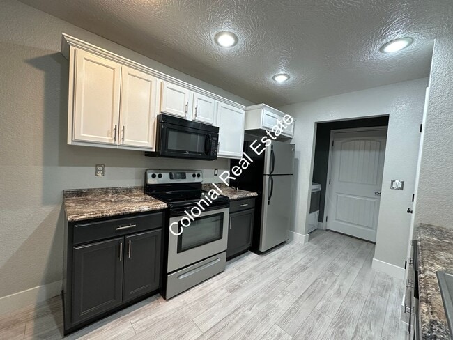 2553 Fred Daugherty Ave in Clovis, NM - Building Photo - Building Photo