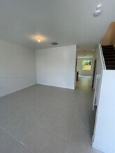 2660 SE 19th St in Homestead, FL - Building Photo - Building Photo