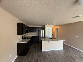 13 Service Tree Pl in Palm Coast, FL - Building Photo - Building Photo
