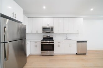 3309 Liberty Ave, Unit 405 in North Bergen, NJ - Building Photo - Building Photo