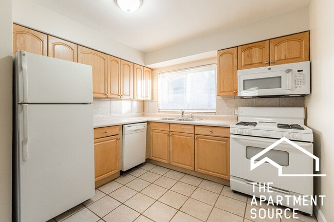 property at 1528 N Harlem Ave