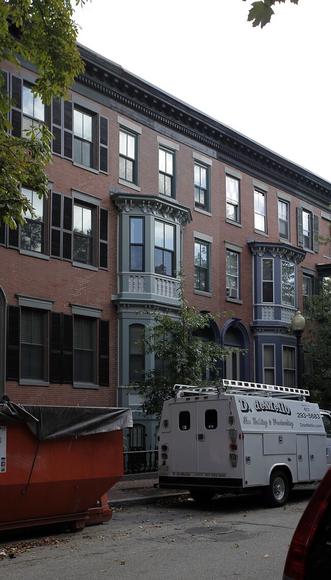 143 W Canton St in Boston, MA - Foto de edificio - Building Photo