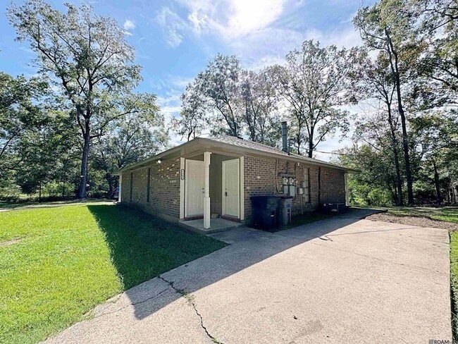 7245 Pettit Rd, Unit 08 in Baker, LA - Building Photo - Building Photo