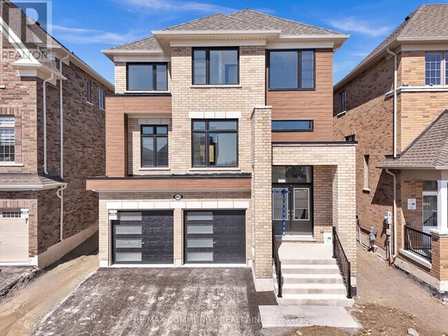 property at 1017 Trailsview Ave.