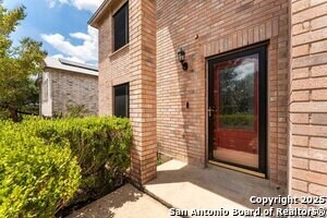 3935 Knollcross in San Antonio, TX - Building Photo - Building Photo