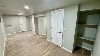 1254 N Bosworth Ave in Chicago, IL - Building Photo