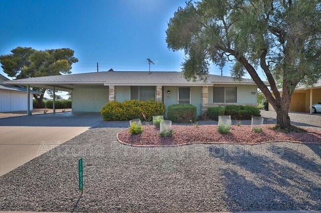 property at 11838 N Sun Valley Dr